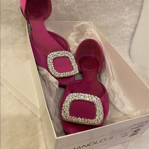 Roger Vivier Crystal Embellishments D'Orsay Flats